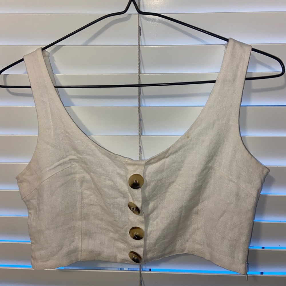 White cropped tank top